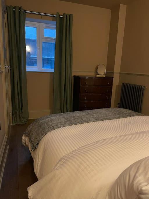 Peaceful Apartment In The Heart Of פרום מראה חיצוני תמונה
